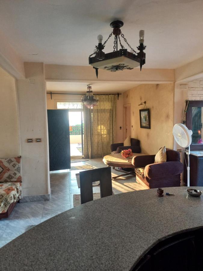 Hot Above The Within Special 3 Bedroom 2 Toilets 24 Service Parking Free Inside Free شقة *